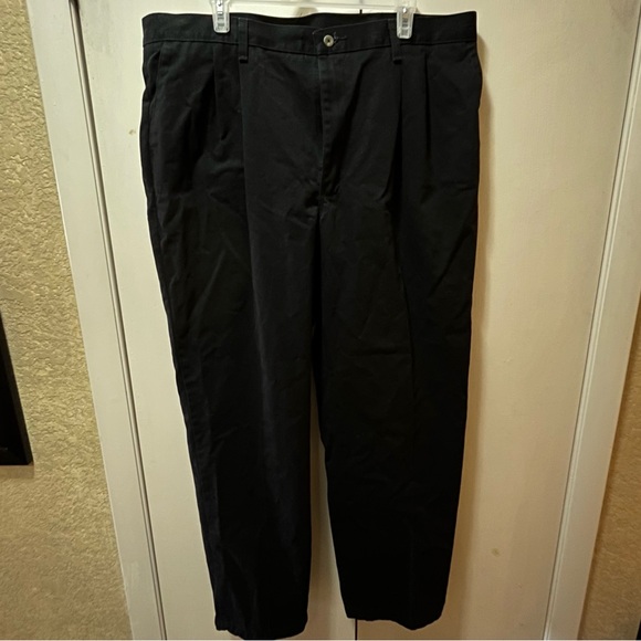 Black Wrangler Five Star Khakis, Size 40 X 32 - Picture 1 of 8